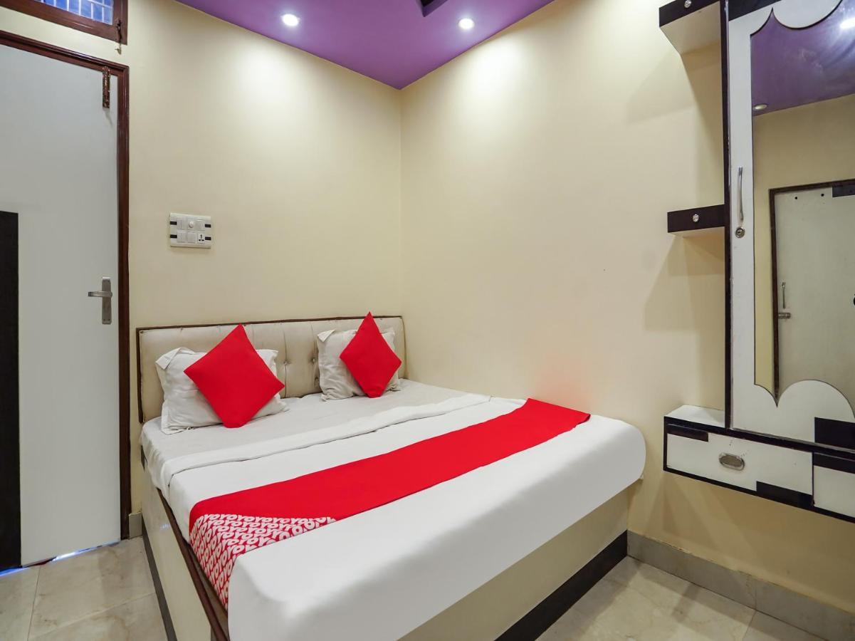 Oyo 75627 New Ankit Guest House Varanasi Exteriör bild