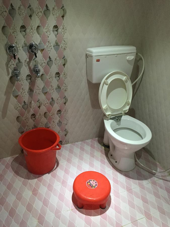Oyo 75627 New Ankit Guest House Varanasi Exteriör bild
