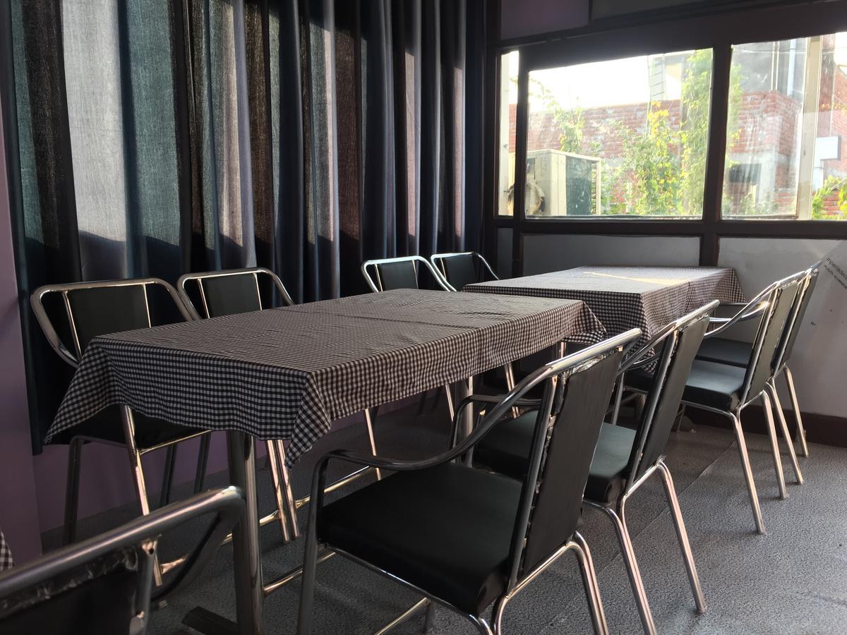 Oyo 75627 New Ankit Guest House Varanasi Exteriör bild